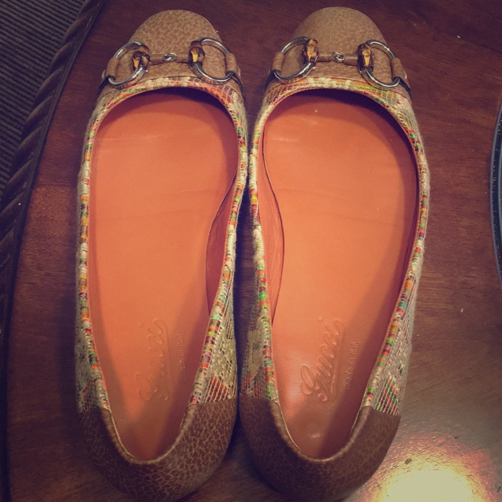 Gucci flats
